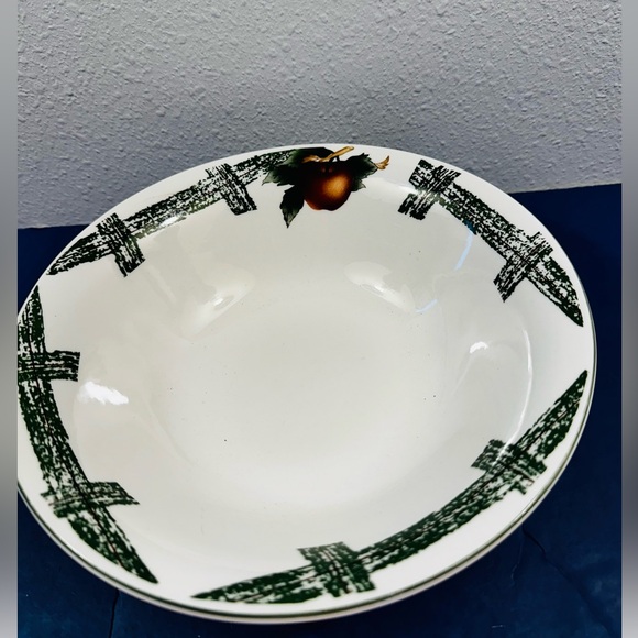 The Cades Cove Collection Citation 9.5" Round Veg Serving Bowl Apples Lattice - Picture 1 of 5